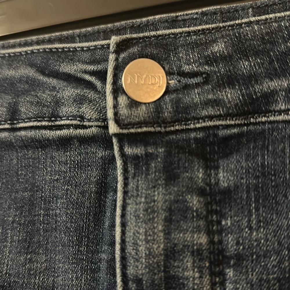 NYDJ Billie Mini Bootcut jeans, size 18T. - Picture 4 of 7